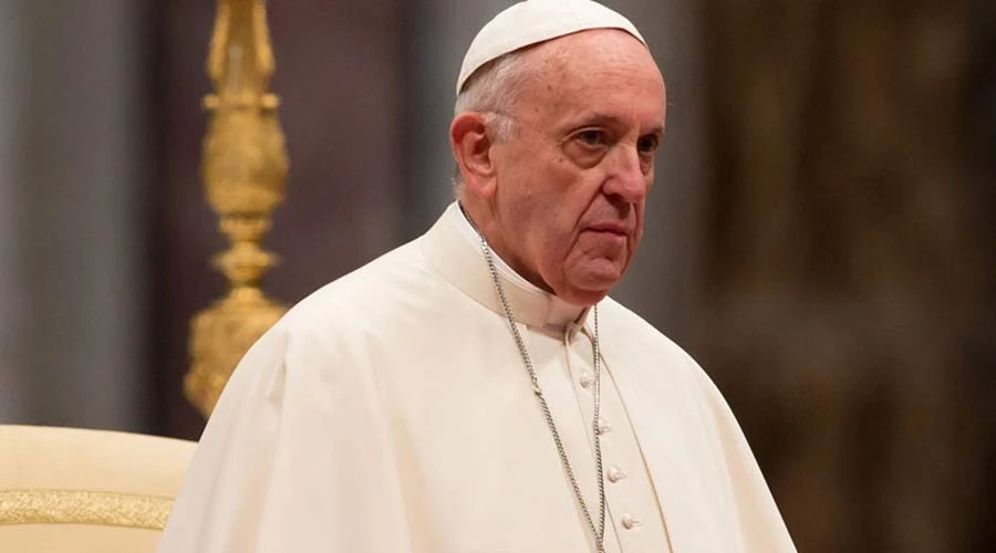 Papa Francisco recibirá en el Vaticano a 5 sacerdotes víctimas de abusos en  Chile