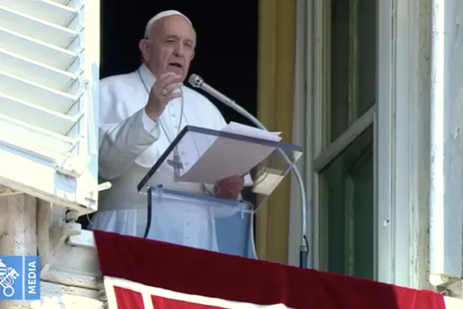 El Papa Francisco pide rezar con él y preguntar a Dios "¿por qué?" ante nuevo naufragio