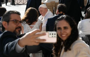 Imagen referencial del Papa Francisco durante una Audiencia General. Cru00e9dito: Vatican Media. 