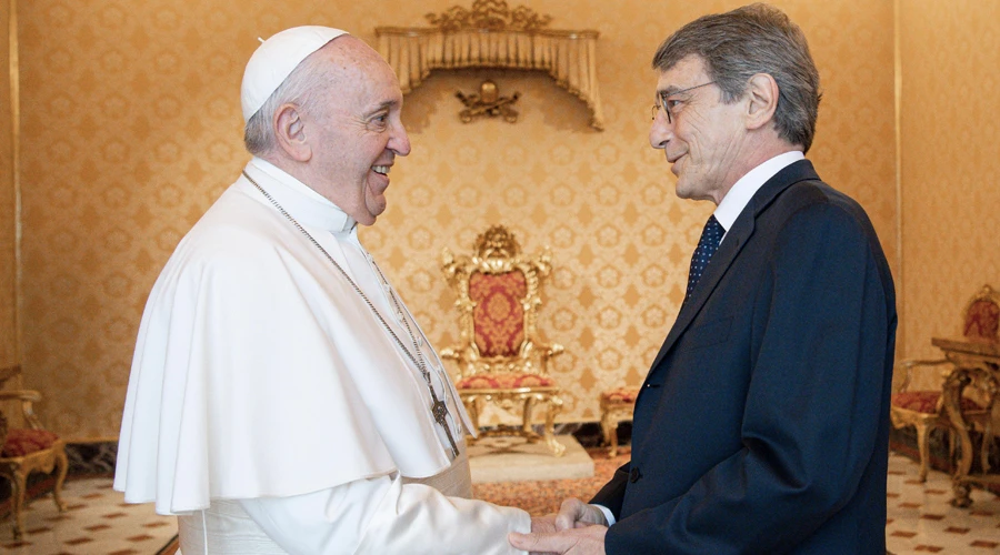 Papa Francisco con David Sassoli en 2021. Foto: Vatican Media?w=200&h=150