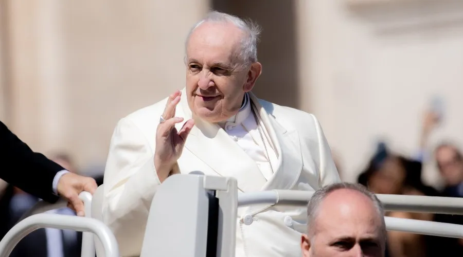 Foto referencial del Papa Francisco en una Audiencia General. Crédito: Vatican Media