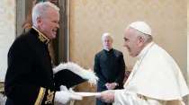Embajador Christopher Trott con el Papa. (Imagen de archivo). Crédito: Vatican Media