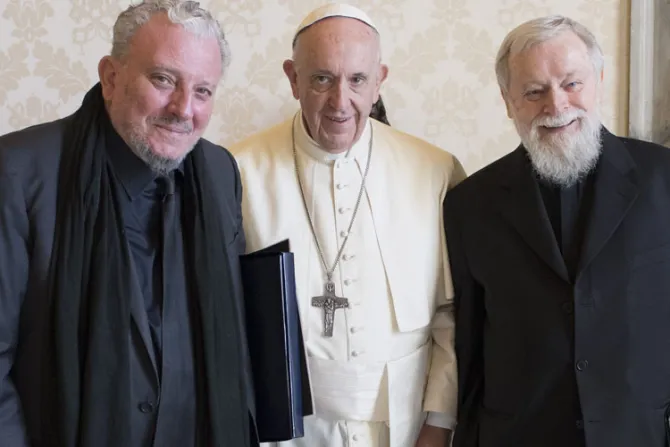 El Papa recibe a Kiko Argüello, fundador del Camino Neocatecumenal