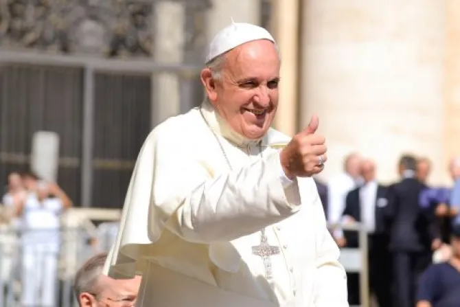 Iglesia somos todos, no solo el clero y el Vaticano, recuerda el Papa Francisco en Audiencia General