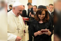 Papa Francisco y Cristina Fernu00e1ndez, en su encuentro de hoy. Foto: Twitter / @CFKArgentina