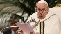 El Papa Francisco en la Misa Crismal de este Jueves Santo. Crédito: Daniel Ibáñez/ACI Prensa