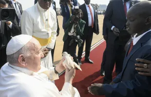 Papa Francisco llega a Yuba, capital de Sudán del Sur. Foto: Vatican Media 