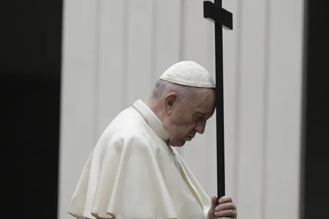 El Papa encargó a grupo scout y parroquia de Roma las meditaciones del Vía Crucis 2021 