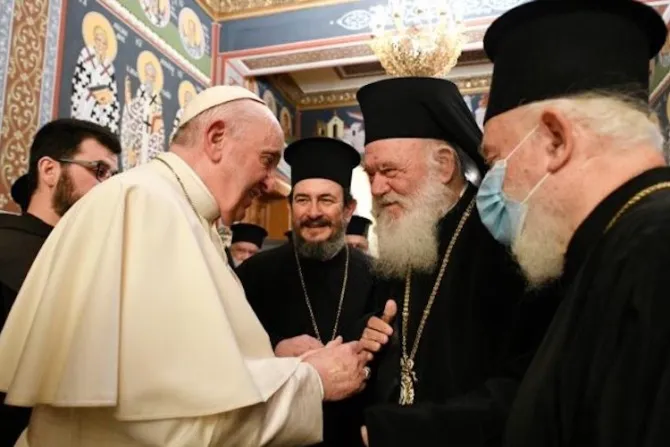 El Papa Francisco dona a líder ortodoxo de Grecia objetos del Partenón de Museos Vaticanos