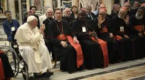 Papa Francisco recibe asamblea plenaria del diálogo interreligioso. Foto: Vatican Media