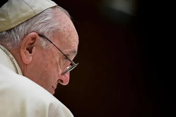 El Papa Francisco pide vivir una Navidad “más humilde” para ayudar a Ucrania