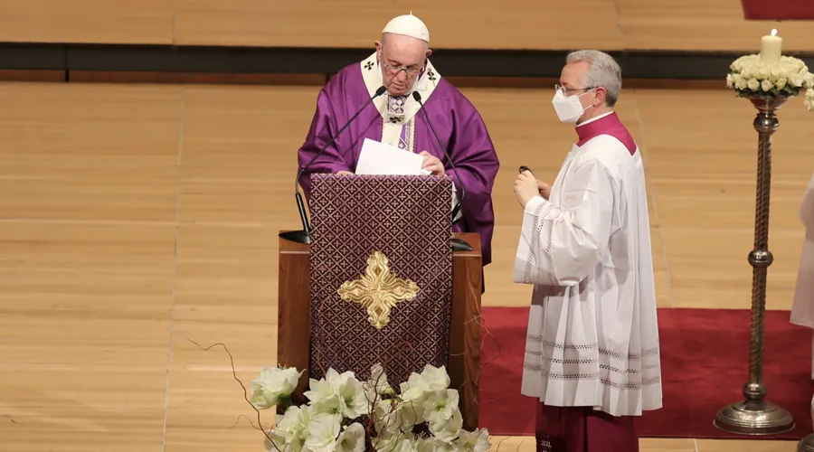 En el segundo Domingo de Adviento el Papa explica en qué consiste la conversión