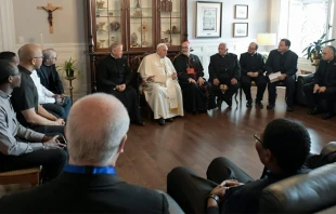 Papa Francisco con jesuitas en Canadu00e1. Cru00e9dito: Vatican Media 