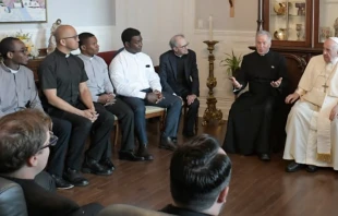 Papa Francisco con jesuitas en Canadu00e1. Cru00e9dito: Vatican Media 