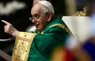 El Papa Francisco en la Misa para la comunidad congoleu00f1a de Roma. Cru00e9dito: Daniel Ibu00e1u00f1ez/ACI Prensa 