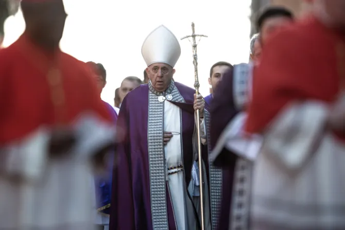 El Papa Francisco presidirá la Misa y procesión del Miércoles de Ceniza en Roma