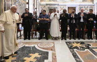 Papa Francisco con profesores de Liturgia. Cru00e9dito: Vatican Media 