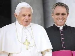 El Papa y Mons. Ganswein?w=200&h=150