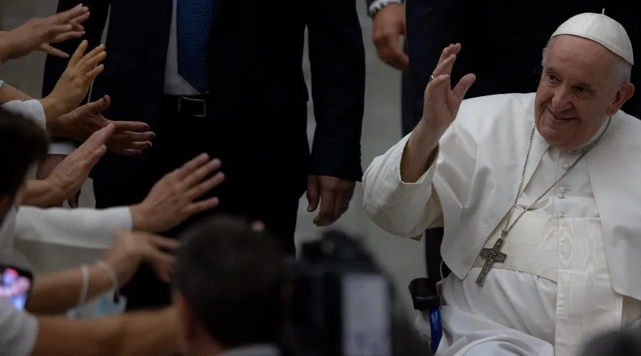 El Papa Francisco en una Audiencia General/Imagen referencial. Crédito: Daniel Ibáñez/ACI Prensa?w=200&h=150