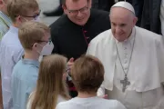 “¡Necesitamos el entusiasmo y el ardor de los jóvenes!”, defiende el Papa Francisco