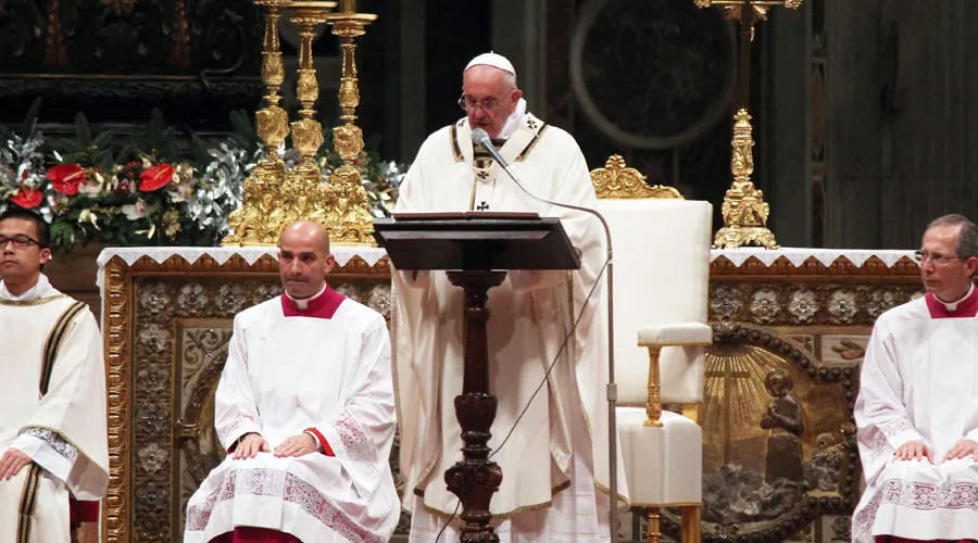 El Papa pronuncia la homilía en la Misa. Foto: Alexey Gotovskiy / ACI Prensa?w=200&h=150