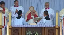 Papa Francisco en la Santa Misa durante su tercer día de visita a Canadá. Crédito: Youtube de Vatican News