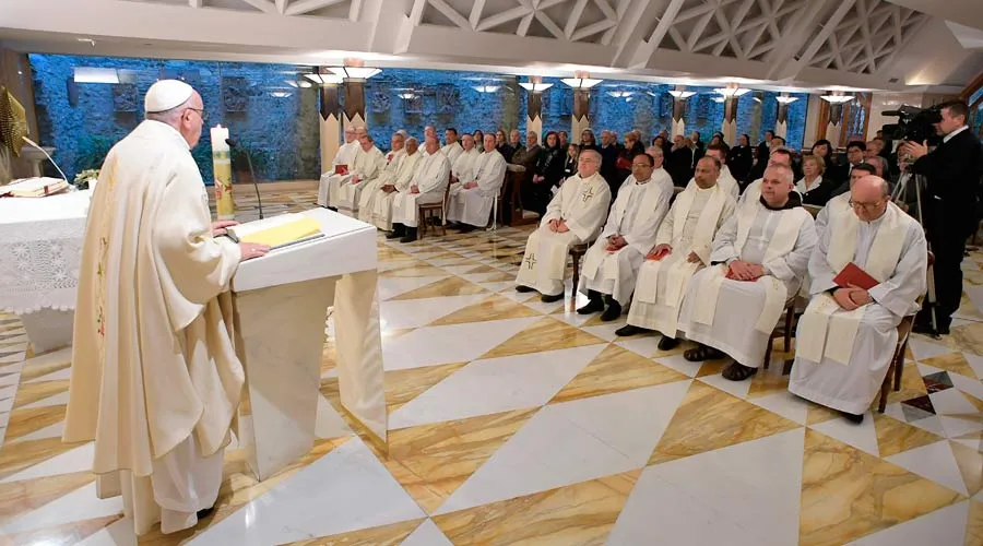 El Papa en Santa Marta. Foto: Vatican Media?w=200&h=150
