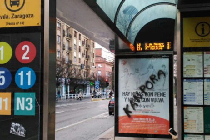 Miles piden retiro de campaña transexual por “corrupción de menores” en España