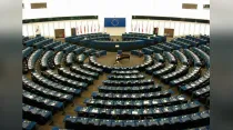 Parlamento Europeo (Foto Wikipedia Cedric Puisney (CC-BY-SA-3.0))