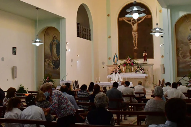 Obispo exhorta a fieles a llevar el Evangelio más allá de la parroquia