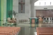 VIRAL: Sacerdote comparte video de su parroquia totalmente inundada tras huracán Harvey