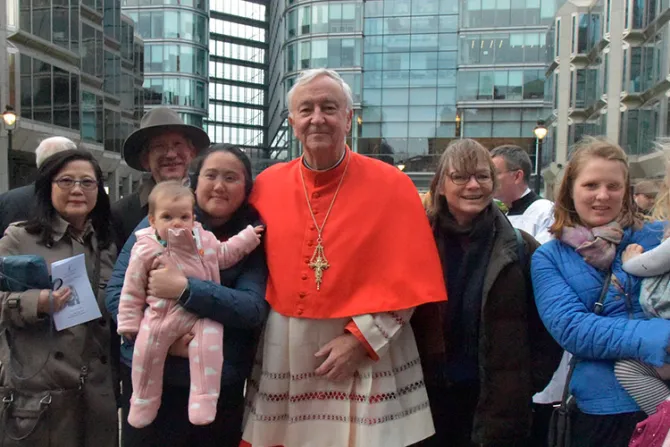 Cientos de personas acogerán el catolicismo esta Pascua en Reino Unido