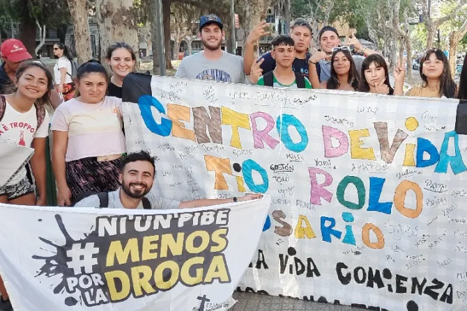 Hogares de Cristo peregrinan a ciudad afectada por el narcotráfico en Argentina