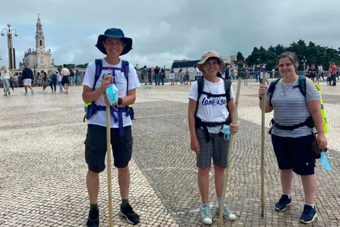 Religiosas caminan 150 kilómetros de Lisboa a Fátima para pedir vocaciones
