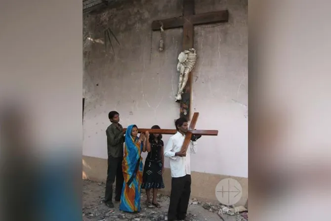 Perdonamos a quienes nos atacan, dicen sacerdotes víctimas de persecución en India