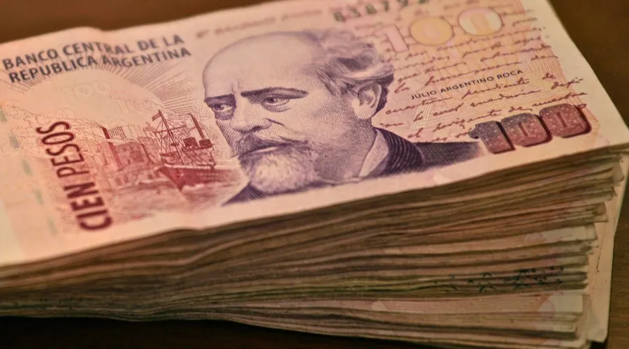 Pesos argentinos. Foto: Flickr Alex Proimos (CC BY-NC 2.0)?w=200&h=150