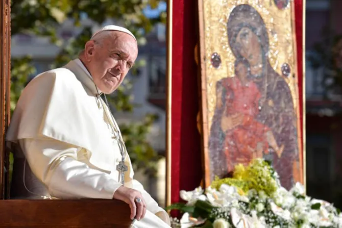 Viaje a Sicilia: El Papa pide reflexionar sobre las heridas de la sociedad y de la Iglesia