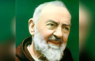 Foto : Padre Pío de Pietrelcina 
