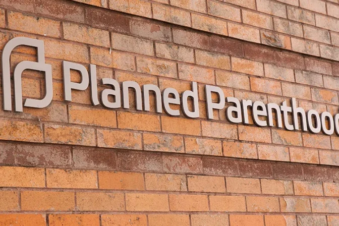 Ex instructora de Planned Parenthood: Sus programas de educación sexualizan a niños