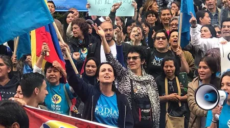 #YoPlantoPorJuanSe: Miles se manifiestan por la vida y contra el aborto en Colombia