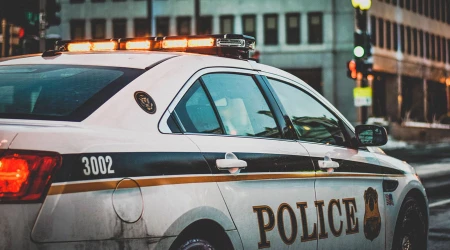 Al menos 3 personas mueren en tiroteo en iglesia en Texas