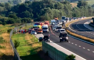 Accidente de tru00e1nsito en el que fallecieron 12 peregrinos polacos en Croacia, el 6 de agosto de 2022. Cru00e9dito: Policu00eda de Polonia / @PolskaPolicja 