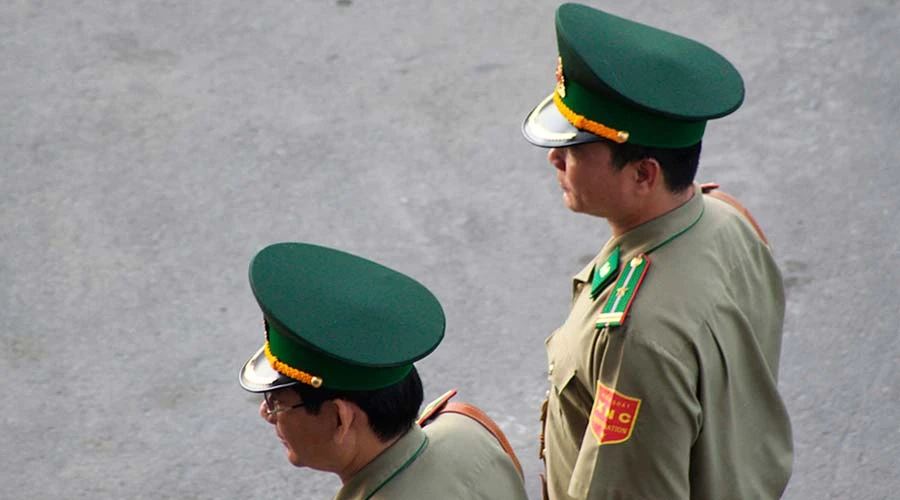 Policía de Vietnam / Foto: Flickr de Luther Bailey (CC_BY-NC-SA_2.0)?w=200&h=150