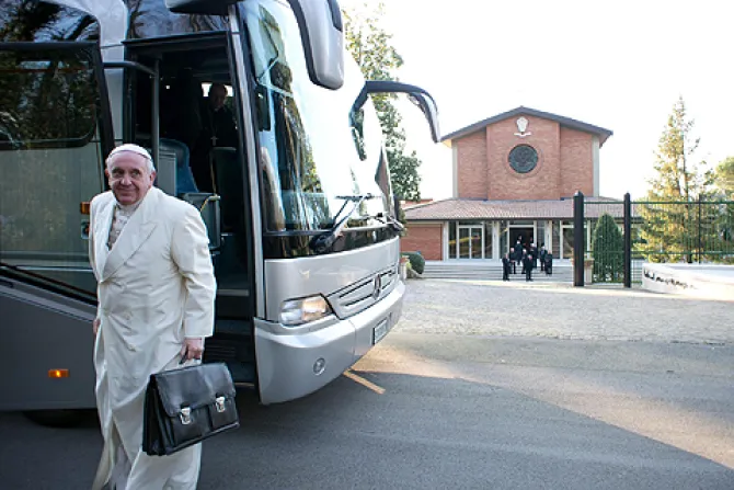 El Papa Francisco y autoridades del Vaticano están de retiro por Cuaresma