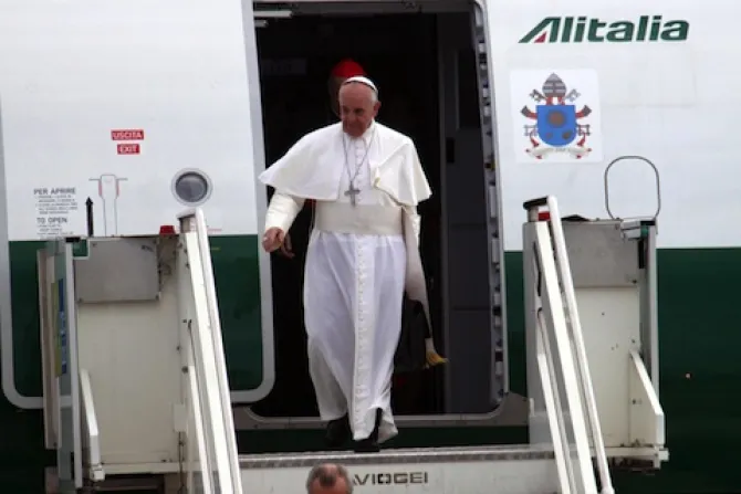 Esto fue lo que dijo el Papa Francisco en rueda de prensa sorpresa a bordo del avión papal