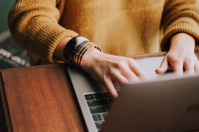 Diputados británicos afirman que la pornografía afecta la salud pública 