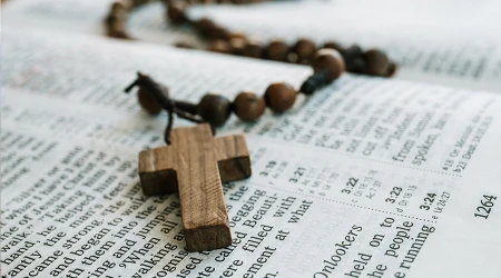 Pray4it: Ju00f3venes mexicanos lanzan campau00f1a para rezar el Rosario en familia