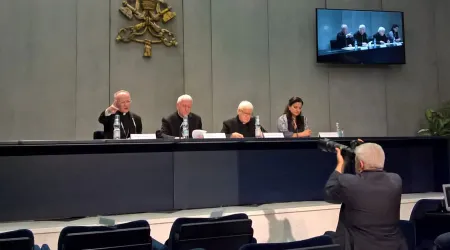 Vaticano presenta documento para una educación al servicio del bien común