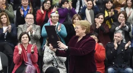 Presidenta Bachelet promulga la ley del aborto en Chile