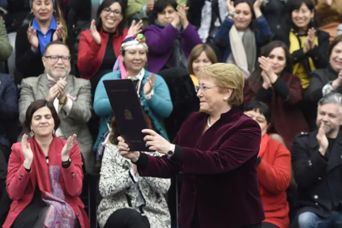 Presidenta Bachelet promulga la ley del aborto en Chile